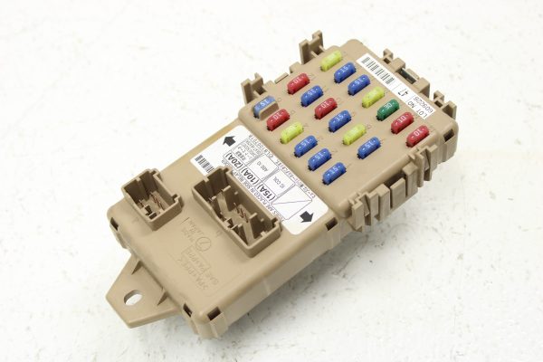 2004-2007 SUBARU IMPREZA WRX & STI INTERIOR DASH FUSE BOX JUNCTION OEM