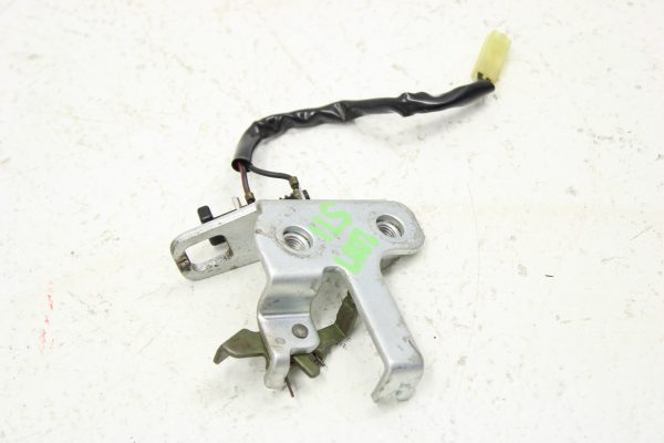 2004-2007 SUBARU IMPREZA WRX STI TRUNK LATCH LOCK RELEASE W/ SENSOR OEM - Image 4