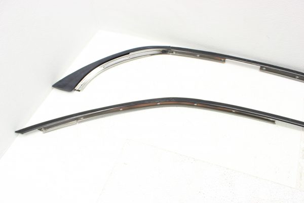 2002-2007 SUBARU WRX & STI SEDAN EXTERIOR ROOF RETAINER & MOLDING SET LH/RH OEM - Image 3