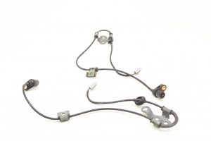 2002-2007 SUBARU IMPREZA WRX STI FRONT ABS SENSORS WHEEL SPEED OEM