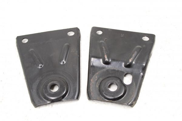2004-2007 SUBARU WRX STI DIFFERENTIAL MOUNT DIFF BRACKET SET LH/RH OEM - Image 2
