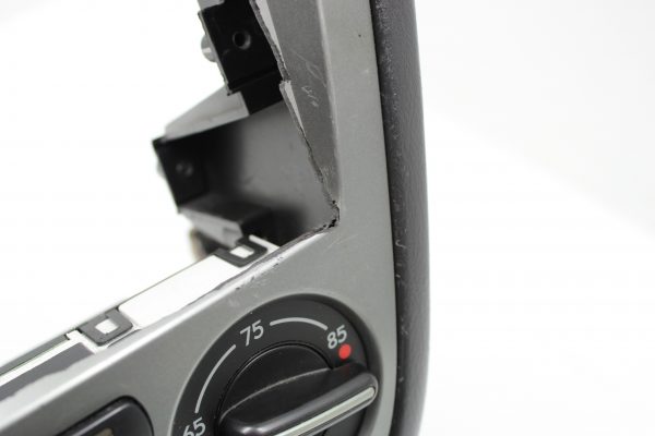 2004 SUBARU WRX STI LOWER INSTRUMENT PANEL RADIO BEZEL W/CLIMATE CONTROL KNOBS - Image 7
