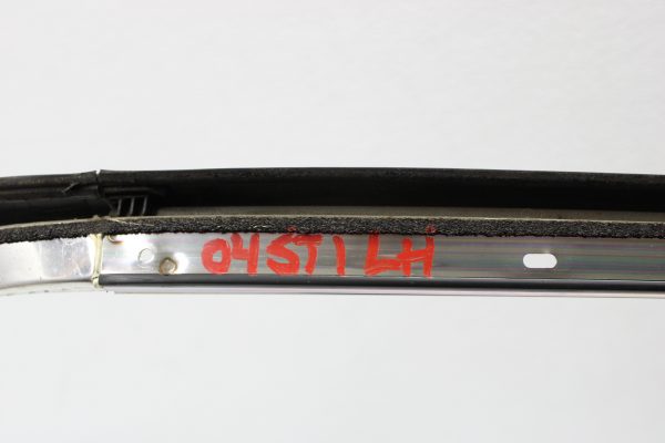 2002-2007 SUBARU WRX & STI SEDAN EXTERIOR LH DRIVER SIDE ROOF RETAINER & MOLDING - Image 9
