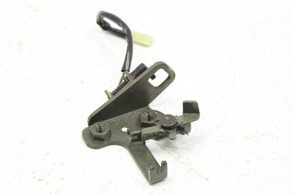 2004-2007 SUBARU IMPREZA WRX STI TRUNK LATCH LOCK RELEASE W/ SENSOR OEM - Image 2
