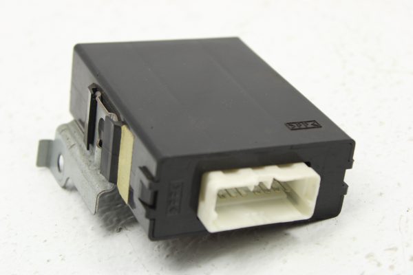 2004-2005 SUBARU WRX STI KEYLESS ENTRY CONTROL UNIT OEM 88035FE140 - Image 5