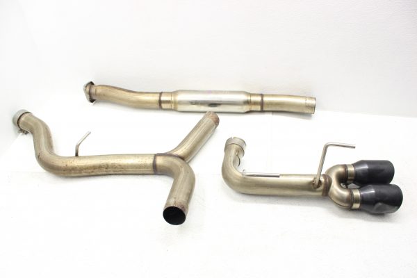 2011-2020 SUBARU WRX & STI AWE TUNING TRACK EDITION CAT BACK MID PIPE EXHAUST