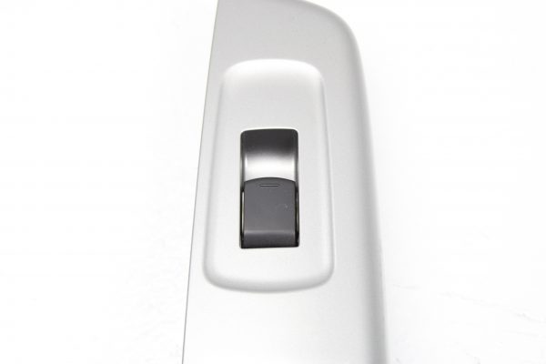 2008-2014 SUBARU WRX STI REAR LH WINDOW DOOR SWITCH SILVER DRIVERS SIDE - Image 3