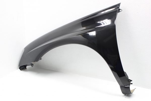 04-05 2004-2005 SUBARU WRX & STI SEDAN LH FENDER ASSEMBLY DRIVERS SIDE BLACK - Image 2