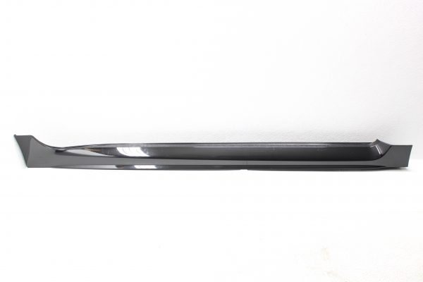 2015-2021 SUBARU WRX & STI RH SIDE SKIRT ROCKER PANEL PASSENGER SIDE BLACK OEM