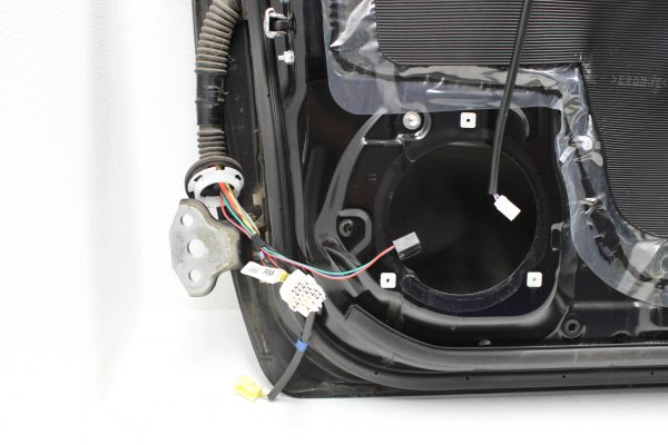 2015-2021 SUBARU WRX & STI FRONT RH DOOR ASSEMBLY BLACK PASSENGER SIDE OEM - Image 10