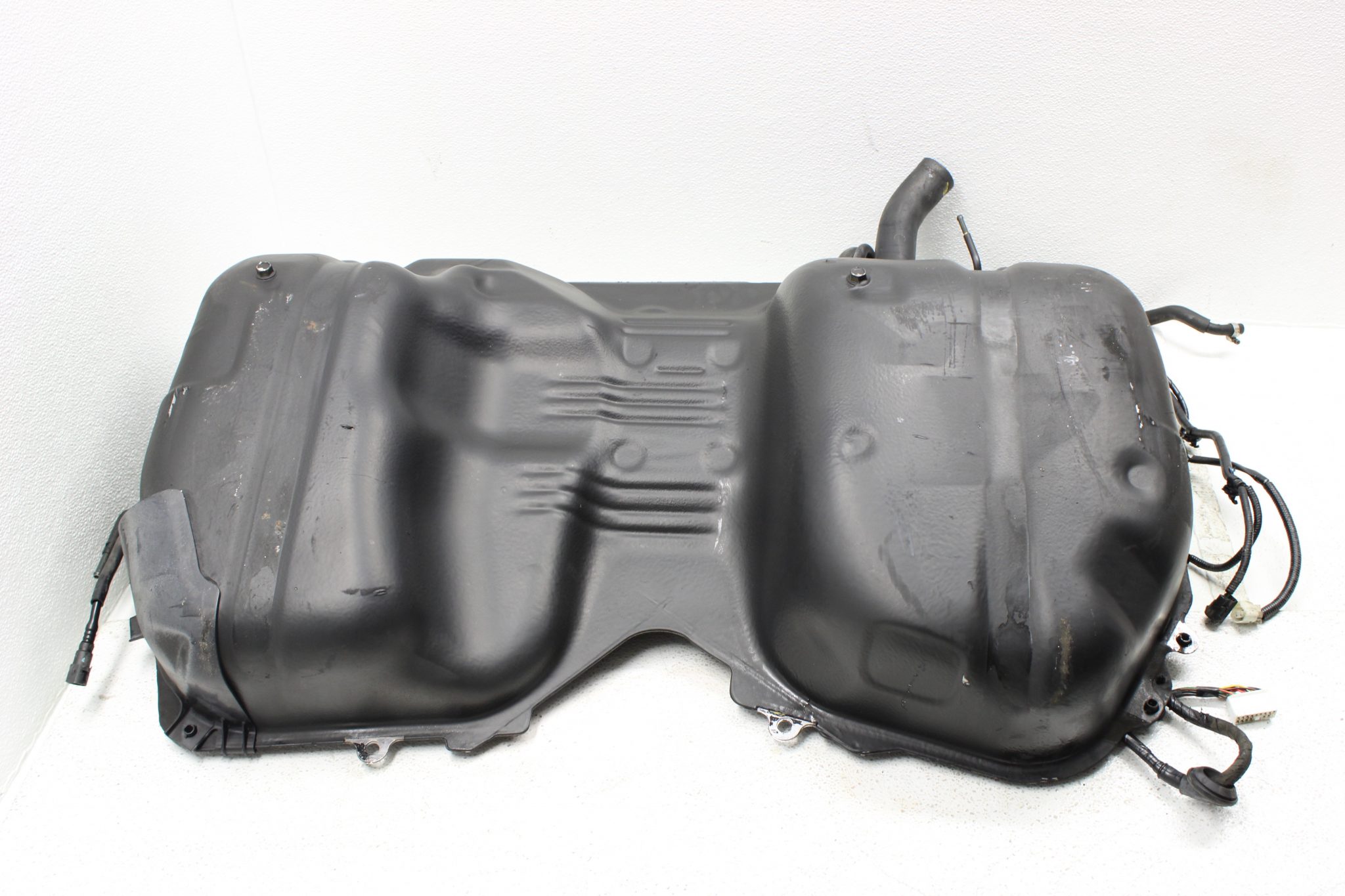 20022007 SUBARU IMPREZA WRX & STI GAS TANK FUEL CELL ASSEMBLY OEM
