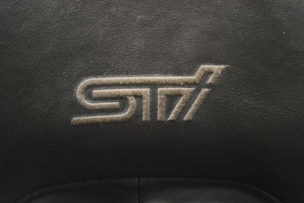 2007 SUBARU IMPREZA WRX STI LIMITED BLACK LEATHER FRONT SEATS LH/RH SET OEM - Image 11