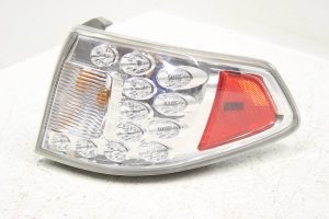 2008-2014 SUBARU WRX & STI HATCH REAR OUTTER RH TAIL LIGHT LAMP PASSENGER SIDE
