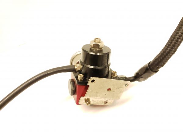 2002-2014 SUBARU WRX & 2007-2020 STI IAG PERFORMANCE GOLD TOP FEED FUEL RAILS / FPR FUEL SYSTEM KIT - Image 4