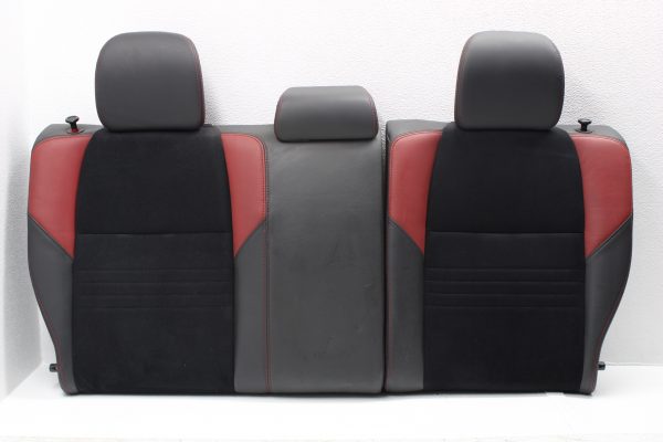 2018 SUBARU WRX STI TYPE RA REAR SEATS UPPER LOWER ALCANTARA/LEATHER BLACK & RED - Image 6
