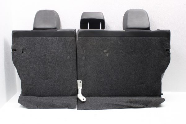 2018 SUBARU WRX STI TYPE RA REAR SEATS UPPER LOWER ALCANTARA/LEATHER BLACK & RED - Image 8