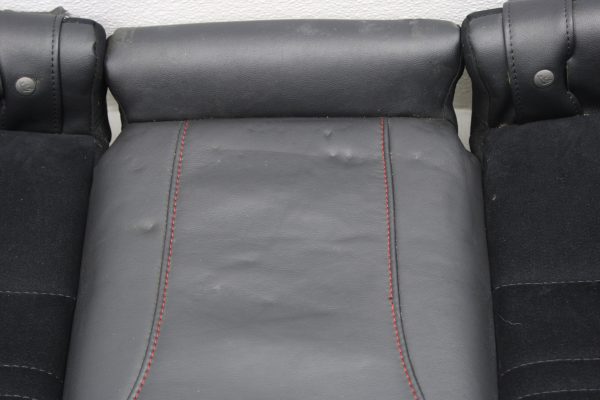2018 SUBARU WRX STI TYPE RA REAR SEATS UPPER LOWER ALCANTARA/LEATHER BLACK & RED - Image 10