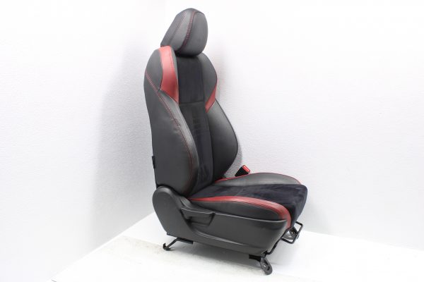 2015-2017 SUBARU WRX STI FRONT RH SEAT LEATHER/ALCANTARA SUEDE PASSENGER SIDE - Image 3