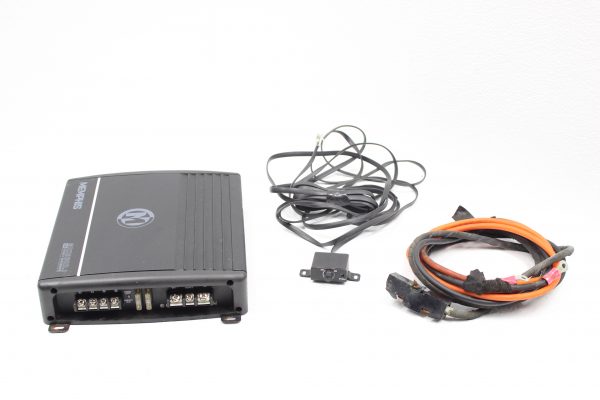 UNIVERSAL MEMPHIS SRX 500D.1 STREET REFERENCE SERIES MONO SUB AMP SRX500D.1 - Image 2