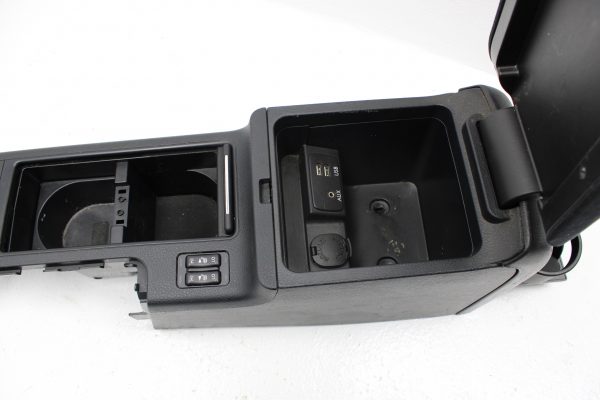 2018 SUBARU WRX STI TYPE RA CENTER CONSOLE ARM REST W/ DCCD SWITCHES OE #262/500 - Image 6