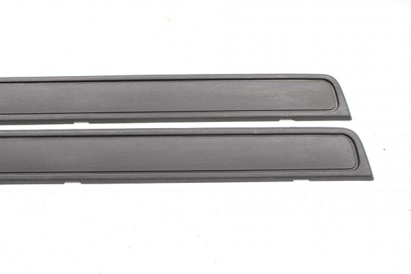 2008-2014 SUBARU IMPREZA WRX FRONT DOOR SILL KICK PLATE PANELS BLACK SET OEM - Image 3