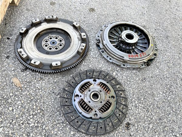 2019-2021 SUBARU WRX STI 6 SPEED MANUAL TRANSMISSION SWAP 6MT 24K MILES EJ257 - Image 11