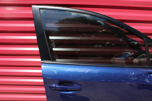 2015-2021 SUBARU WRX & STI FRONT RH DOOR ASSEMBLY LAPIS BLUE PASSENGER SIDE OEM - Image 4