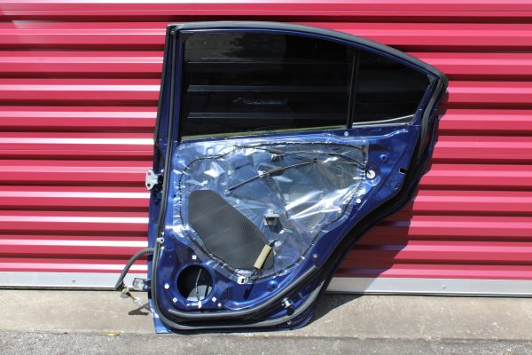 2015-2021 SUBARU WRX & STI REAR RH DOOR ASSEMBLY PASSENGER SIDE LAPIS BLUE OEM - Image 10