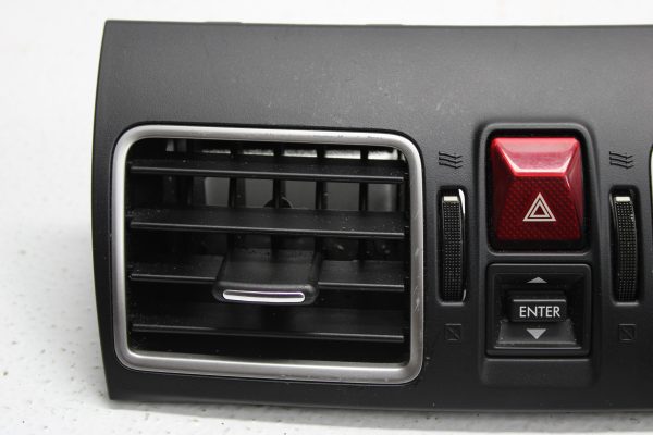 2015-2021 SUBARU WRX & STI CENTER DASH A/C VENT & HAZARD SWITCH OEM - Image 4