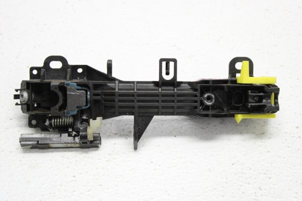 2015-2021 SUBARU WRX & STI FRONT RH SIDE EXTERIOR DOOR HANDLE BLACK OEM - Image 4