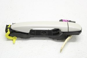 2015-2021 SUBARU WRX STI REAR LH EXTERIOR DOOR HANDLE ASSEMBLY WHITE OEM