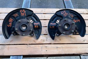 2005-2007 SUBARU WRX STI FRONT HUBS KNUCKLES SPINDLES 5X114 OEM LH/RH 71K MILES