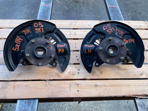 2005-2007 SUBARU WRX STI FRONT HUBS KNUCKLES SPINDLES 5X114 OEM LH/RH 71K MILES