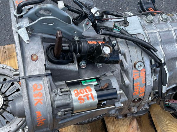 2015-2021 SUBARU WRX STI 6 SPEED MANUAL TRANSMISSION SWAP 6MT 28K MILES EJ257 - Image 11