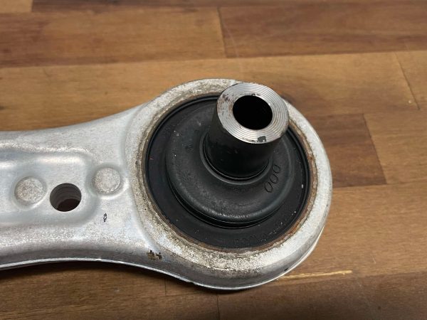 2015-2021 SUBARU WRX & STI FRONT RH LOWER ALUMINUM CONTROL ARM PASSENGER SIDE OEM - Image 4