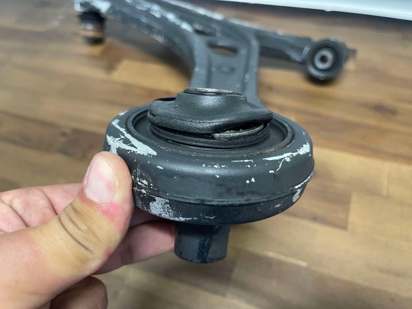 2015-2021 SUBARU WRX & STI FRONT RH LOWER ALUMINUM CONTROL ARM PASSENGER SIDE OEM - Image 6