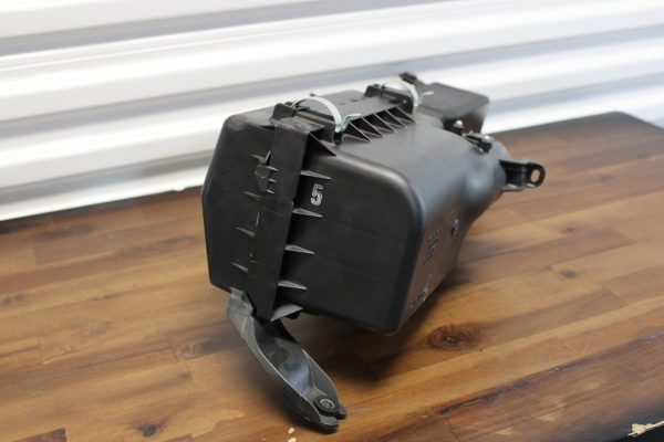 2020 SUBARU BRZ TS AIR INTAKE FILTER BOX HOUSING BOX OEM 46059CA010 46052CA040 - Image 2
