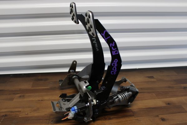 2020 SUBARU BRZ TS CLUTCH & BRAKE PEDAL ASSEMBLY 39K MILES OEM 36004CA012 - Image 4