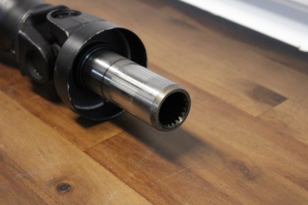 2020 SUBARU BRZ TS PROPELLER MANUAL DRIVE SHAFT 6MT 39K MILES OEM 27111CA000 - Image 4