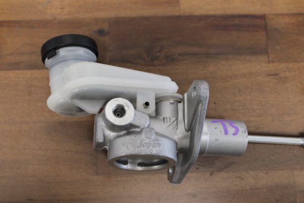 2020 SUBARU BRZ TS CLUTCH MASTER CYLINDER 39K MILES 6MT OEM 37230CA032 - Image 5