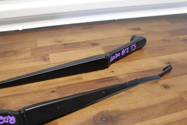 2020 SUBARU BRZ TS WINDSHIELD WIPER ARMS SET LH/RH 39K MILES OEM - Image 2