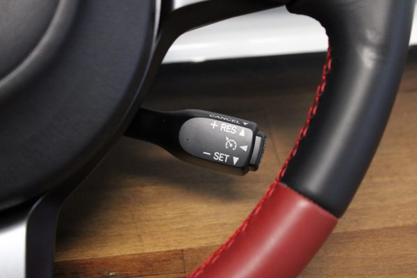 2020 SUBARU BRZ TS RED / BLACK LEATHER STEERING WHEEL & HORN OEM - Image 5