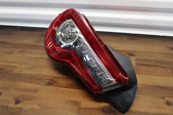 2020 SUBARU BRZ TS LH TAILLIGHT TAIL LAMP DRIVER SIDE 39K MILES OEM 84912CA190 - Image 3