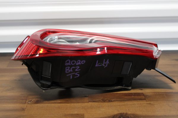 2020 SUBARU BRZ TS LH TAILLIGHT TAIL LAMP DRIVER SIDE 39K MILES OEM 84912CA190 - Image 4