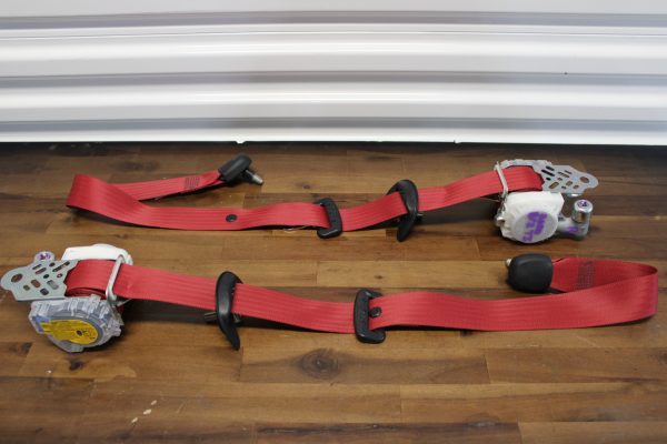2020 SUBARU BRZ TS RED FRONT SEAT BELT SET LH/RH OEM 64621CA030 64621CA020 - Image 8