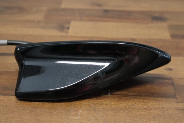 2020 SUBARU BRZ TS GLOSS BLACK SHARK FIN ROOF ANTENNA OEM - Image 4
