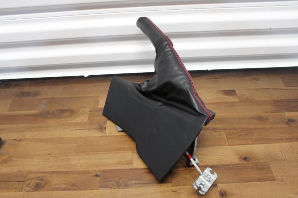 2020 SUBARU BRZ TS PARKING E-BRAKE HANDLE & LEATHER RED STITCHED BOOT OEM - Image 3