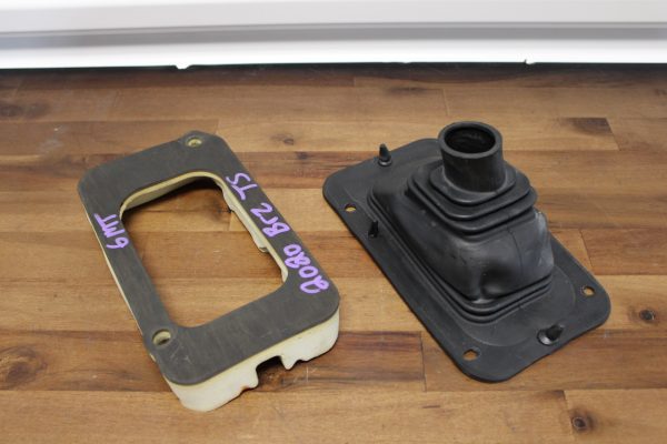 2020 SUBARU BRZ TS MANUAL SHIFTER TRIM BOOT NOISE DAMPER 6MT OEM - Image 3