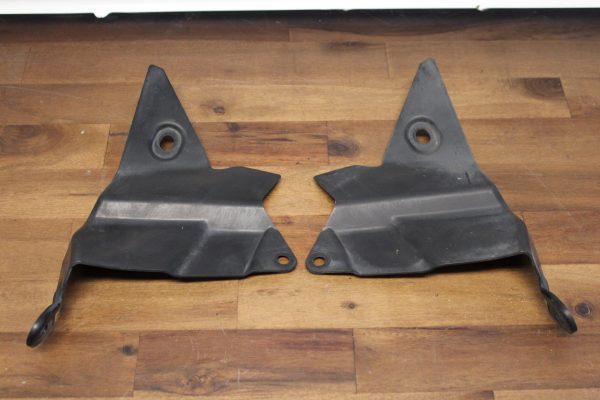 2020 SUBARU BRZ TS UNDER TRAY EXHAUST COVER SHIELD SET OEM 56440CA060 56440CA050