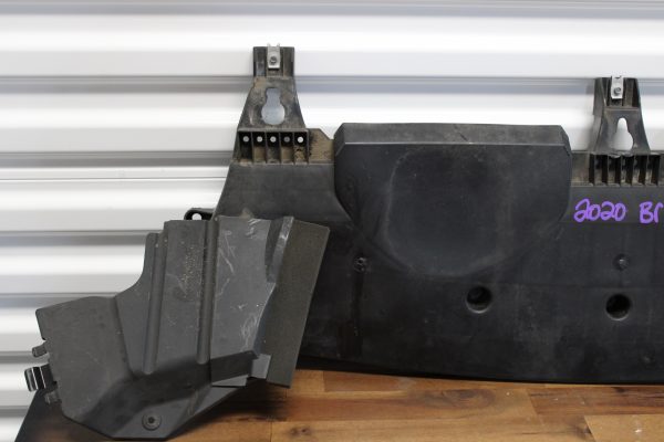 2020 SUBARU BRZ TS FRONT BUMPER LOWER VALANCE BRACKET SUPPORT OEM 57707CA060 - Image 2